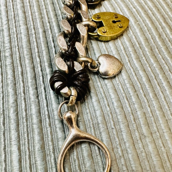 Fossil Brand Pad Lock & Key Charm Bracelet 7-8 inches clasp to clasp - Picture 10 of 11